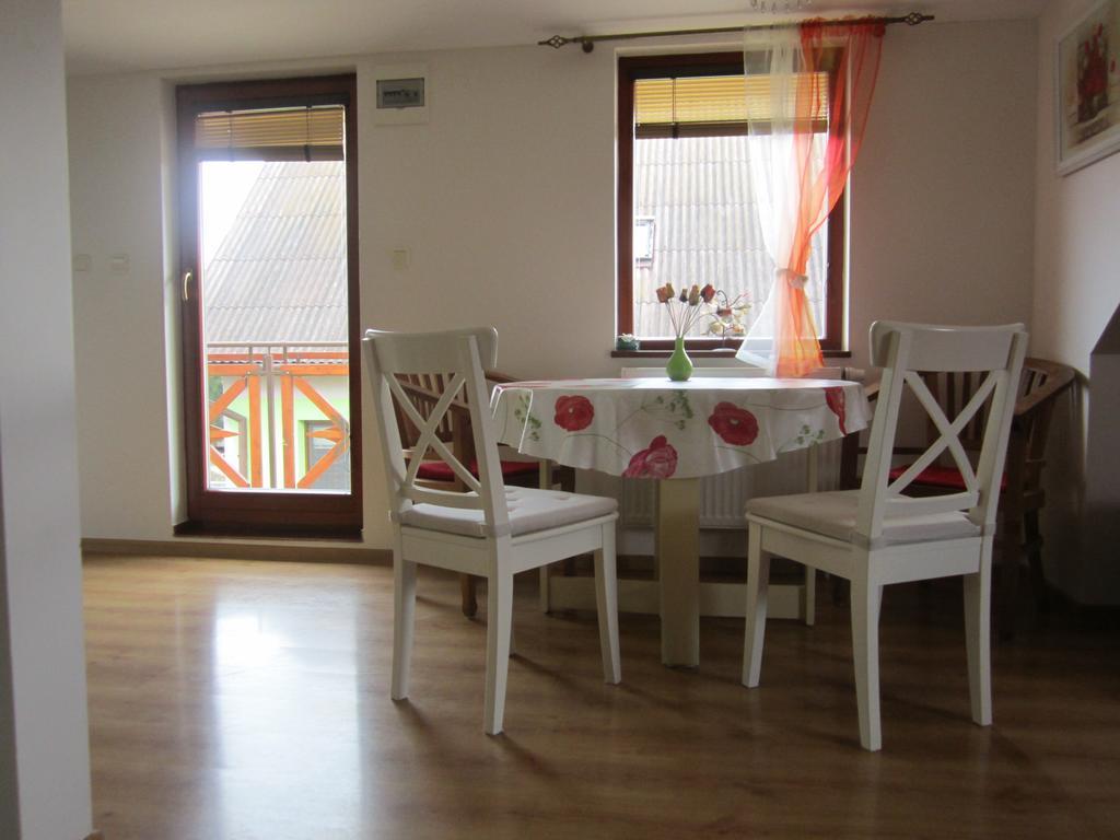 Privat Vrbov 23 Apartment Exterior photo